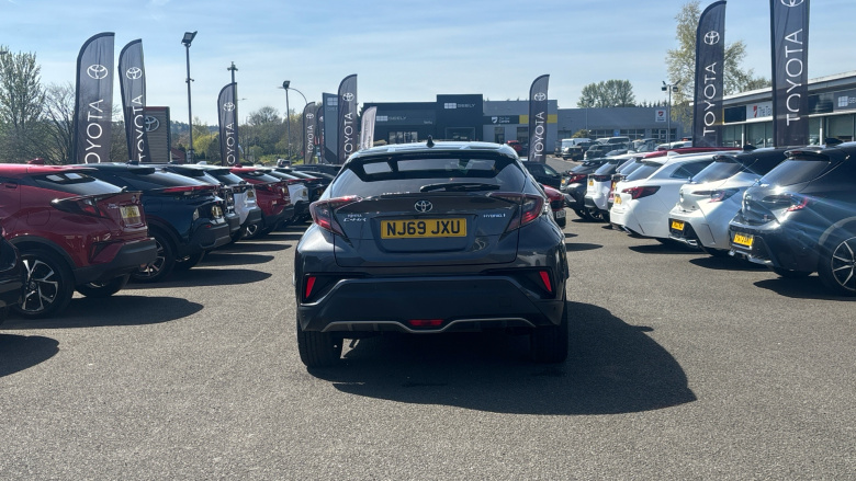 Toyota C-HR 1.8 Hybrid Dynamic 5dr CVT Hybrid Hatchback